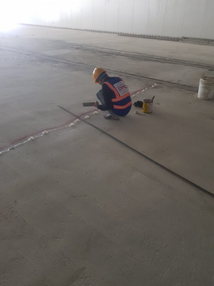 Xử lý vết nứt sàn bê tông nhà xưởng
