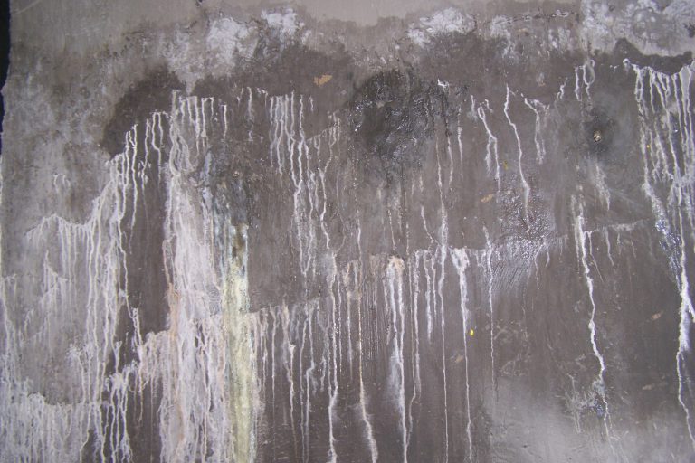 xu-ly-ro-ri-nuoc-tang-ham-gia-re